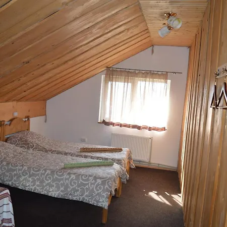 Guest House Mansarda Yaremche